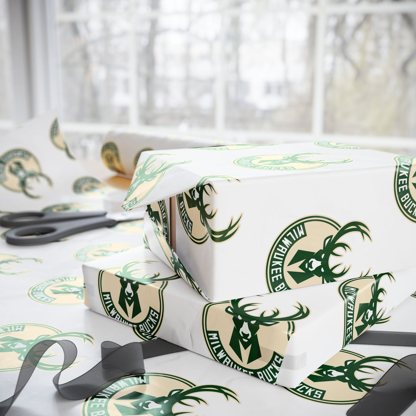 Milwaukee Bucks NBA Holiday Gift Wrapping Paper